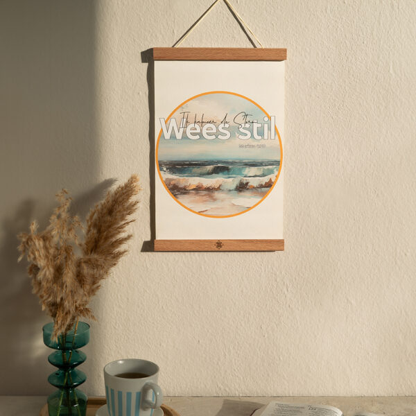 Textielposter Wees Stil Markus A4 met Houten Hangers